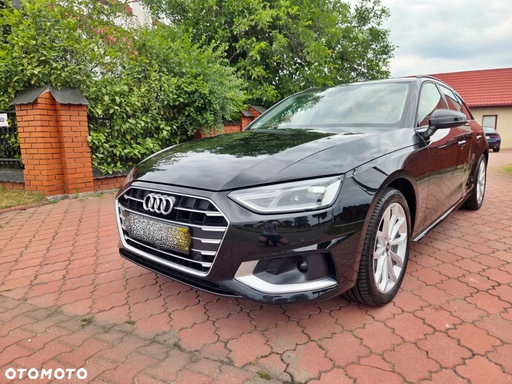 Audi A4 Avant 40 TDI S tronic - 12