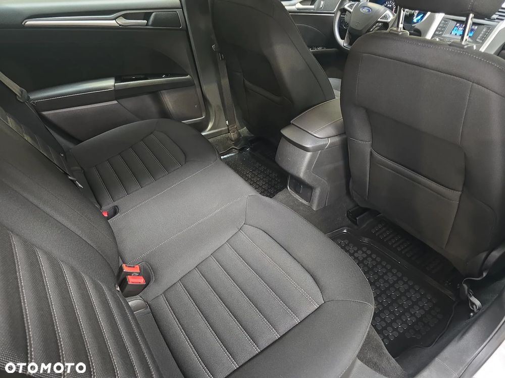 Ford Mondeo 1.5 EcoBoost Ambiente - 27