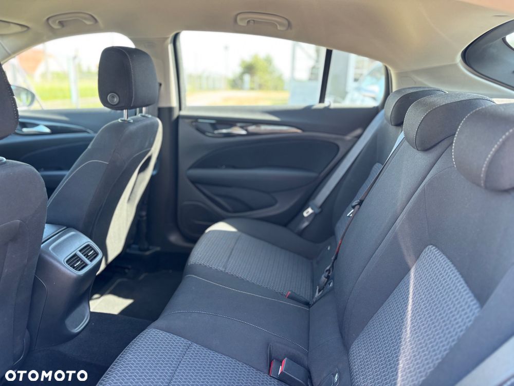 Opel Insignia 2.0 CDTI Elegance S&S - 24