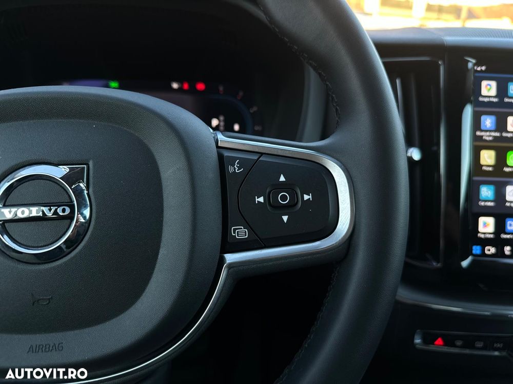 Volvo XC 60 B4 D Core - 27