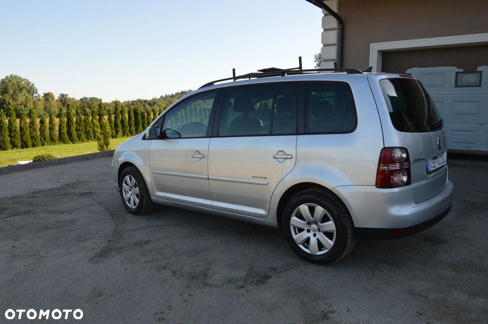 Volkswagen Touran 2.0 TDI United - 9