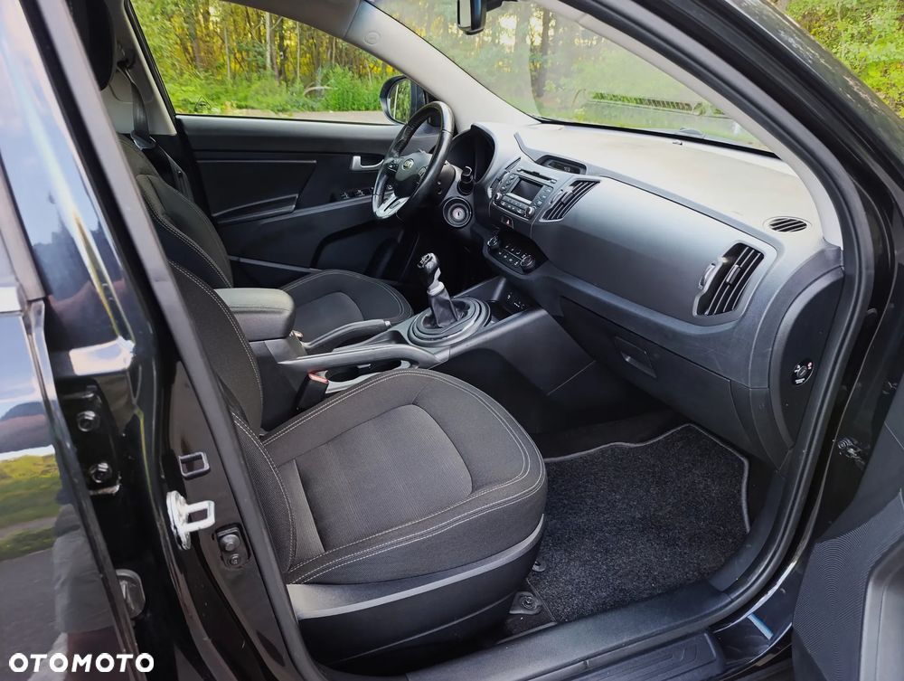 Kia Sportage 2,0 CRDI 2WD Vision - 27