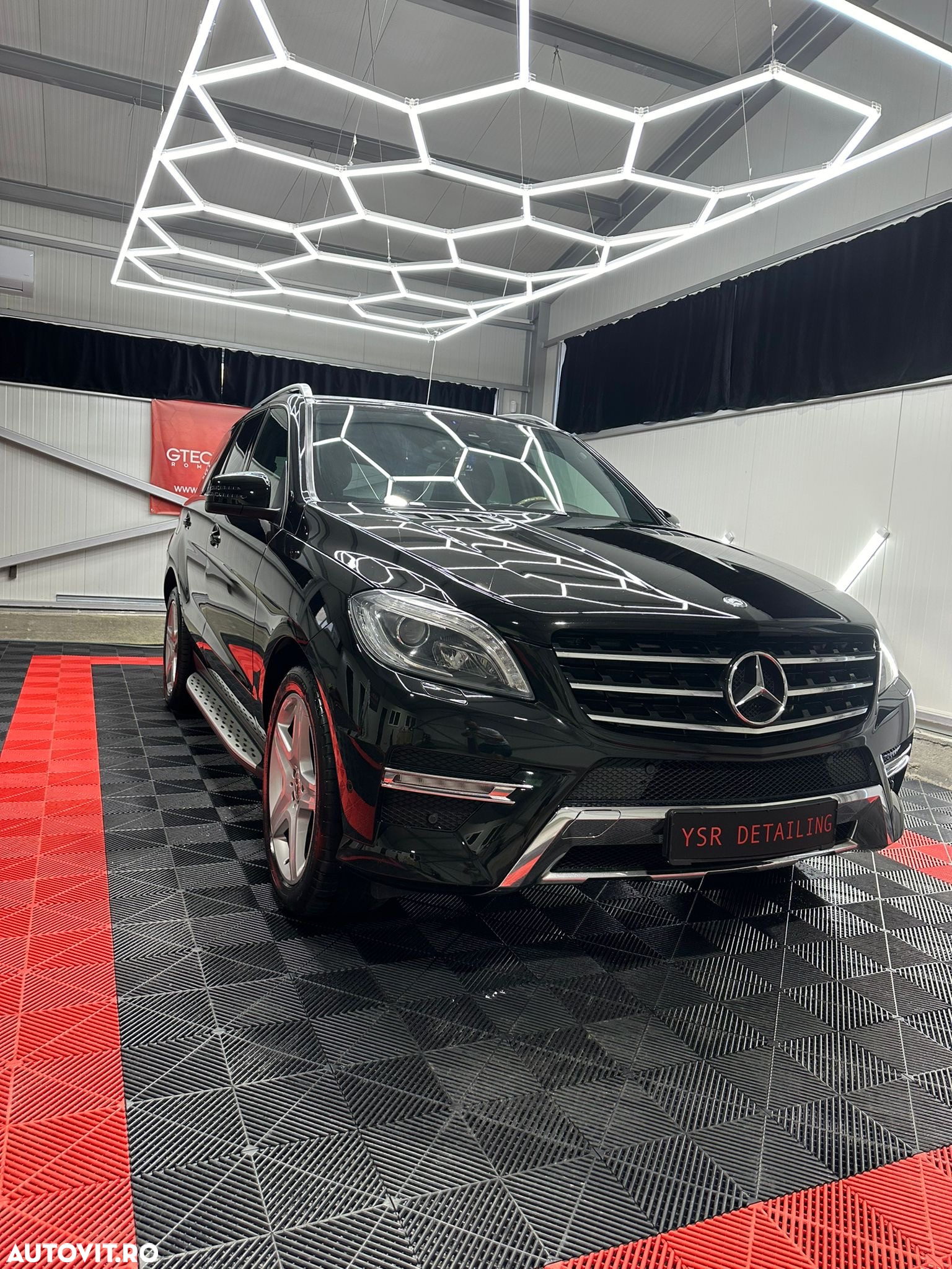 Mercedes-Benz ML 350 BlueTec 4MATIC Aut - 3