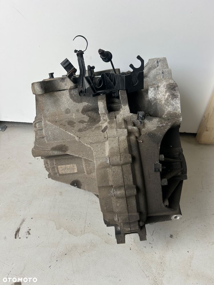 Volvo S60 V60 II 2012- skrzynia biegów manualna 1.6 D 6 bieg BG9R-7002-JCD