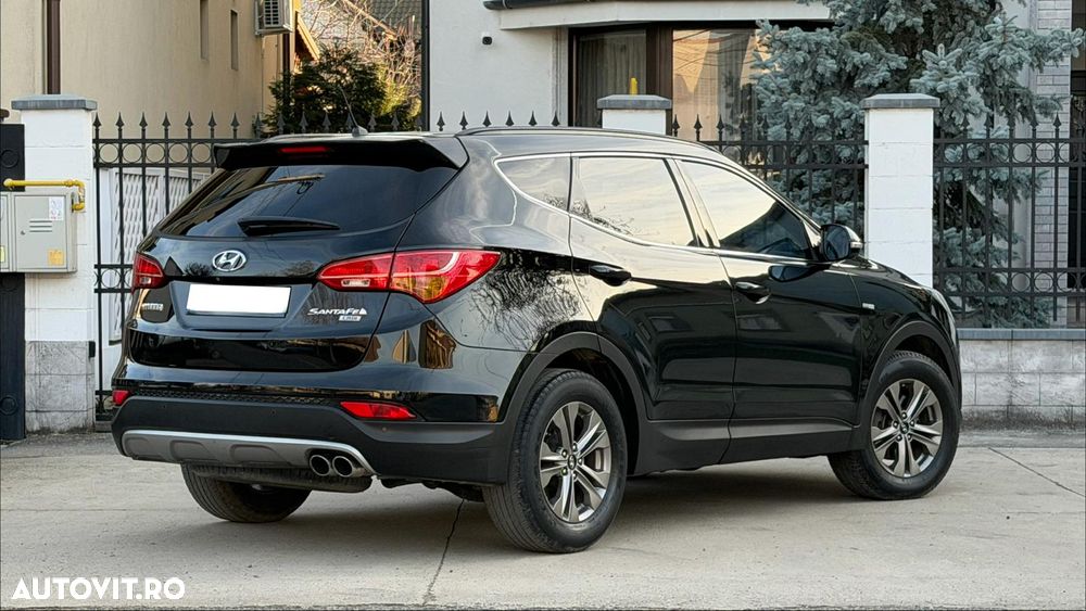 Hyundai Santa Fe - 3