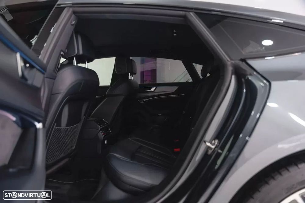 Audi A7 Sportback 40 TDI quattro S tronic - 42