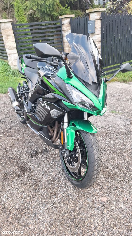 Kawasaki Ninja 1000 SX - 2