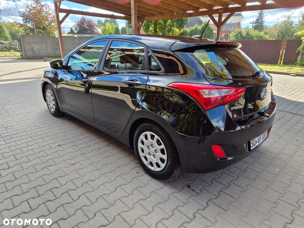 Hyundai i30 1.4 Premium - 4