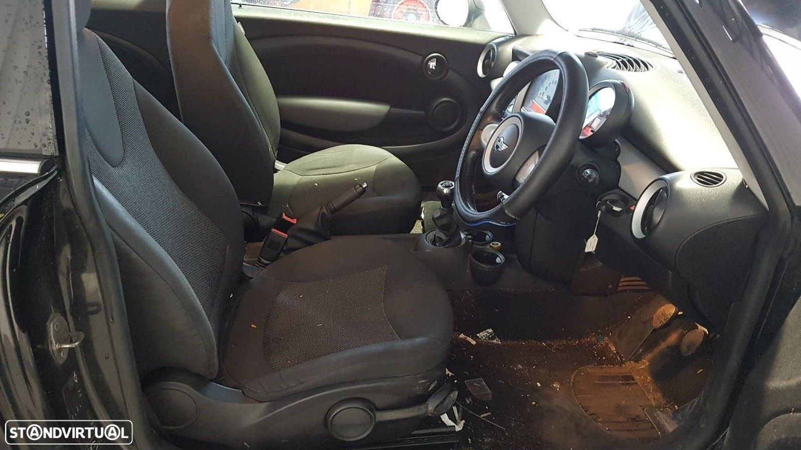 Mini ONE R56 1.4i de 2009 disponível para peças PEGA DA MALA VENDIDA - 7