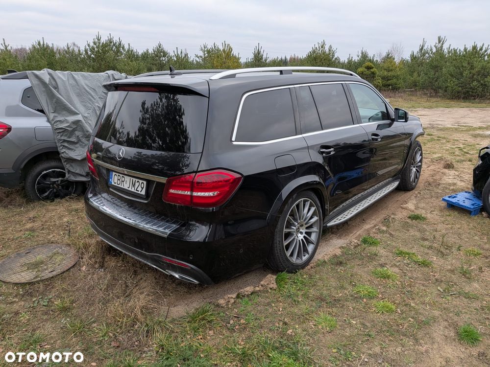 Mercedes-Benz GLS - 4