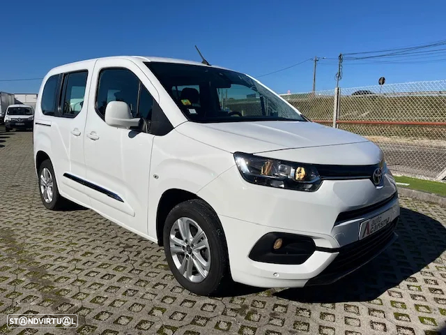Toyota Proace City Verso 1.5D L1 Exclusive - 3