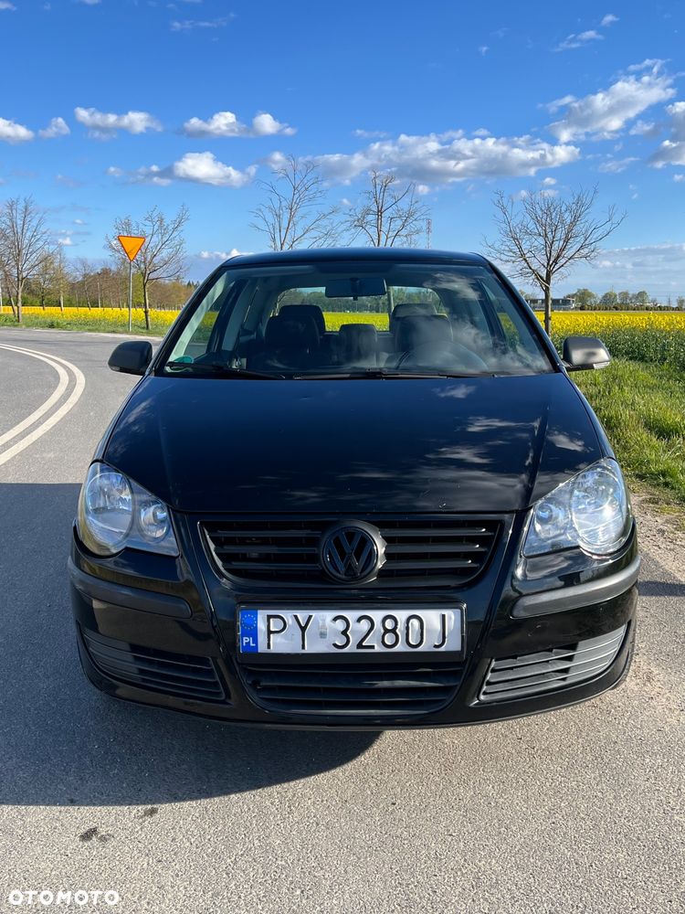 Volkswagen Polo - 1