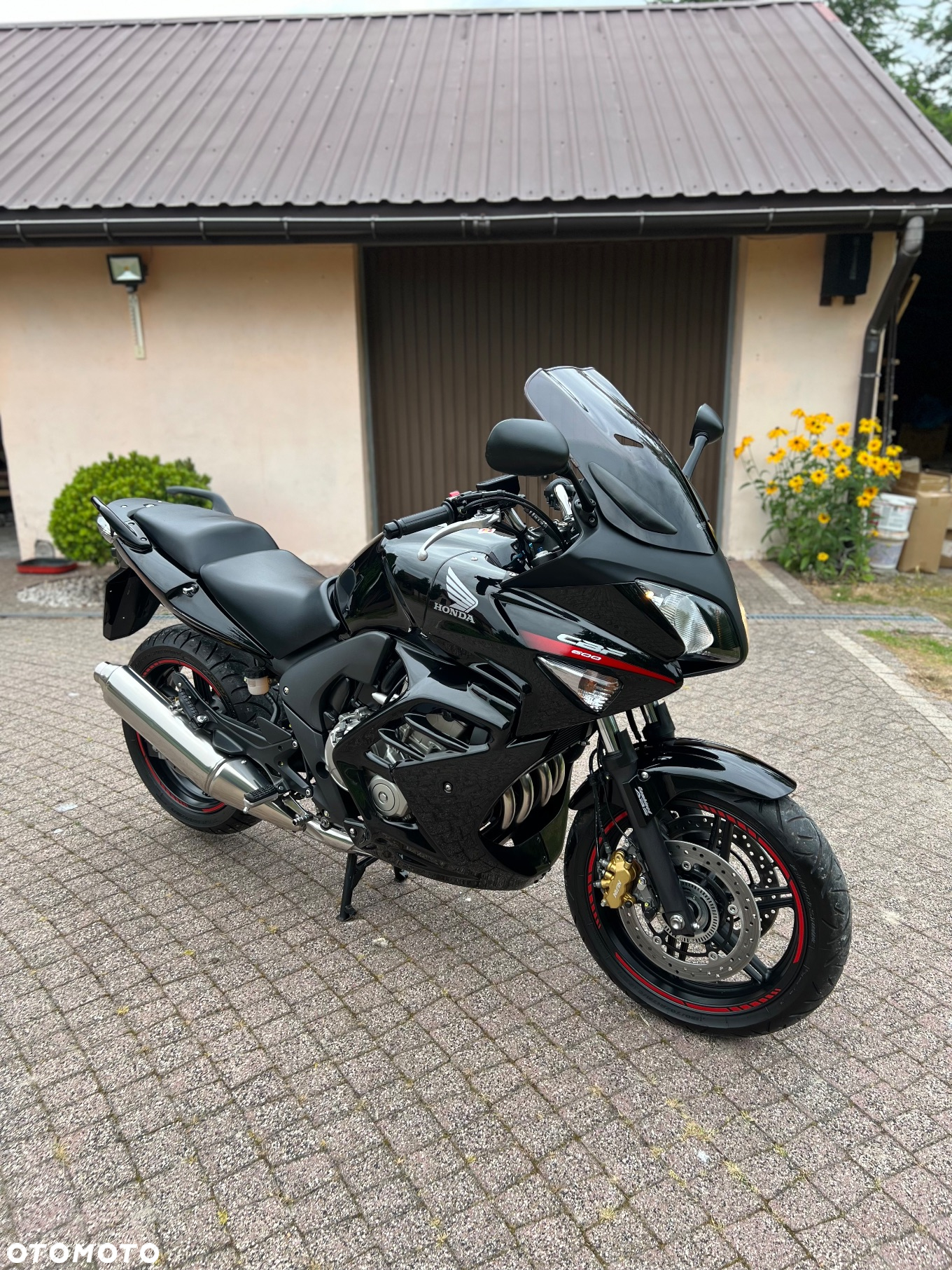 Honda CBF - 28