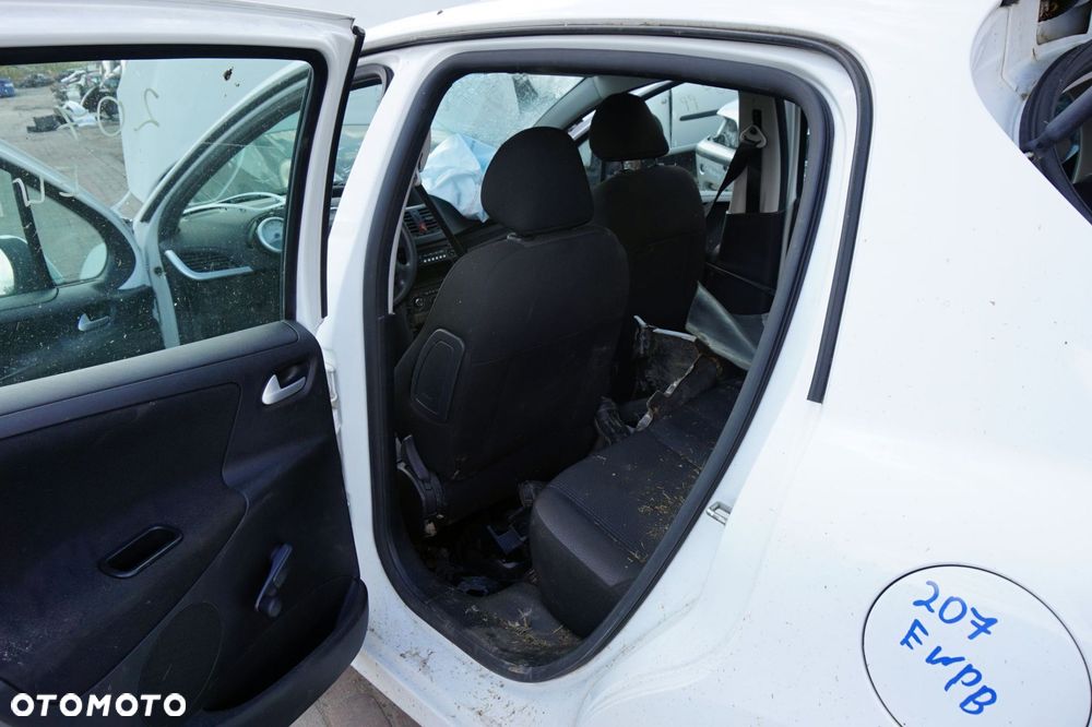 PEUGEOT 207 LIFT 5D HB 2010 EWPB 1.4 HDI DV4TD 68KM 20CQ55 BIAŁY na części - 10