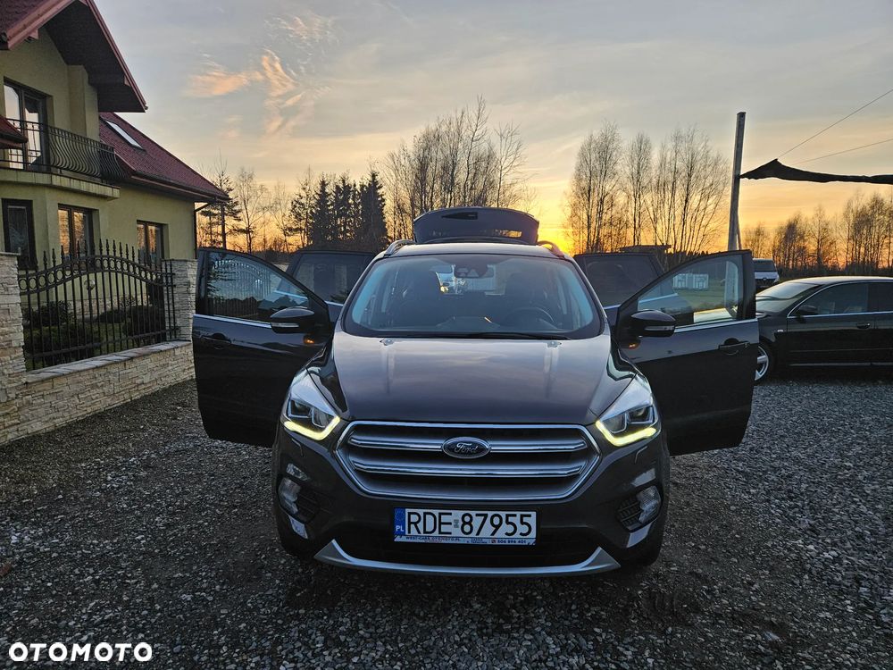 Ford Kuga 1.5 EcoBoost 2x4 Titanium - 15