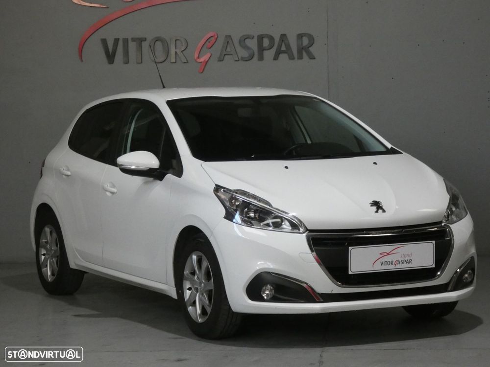 Peugeot 208 1.2 PureTech Style - 4