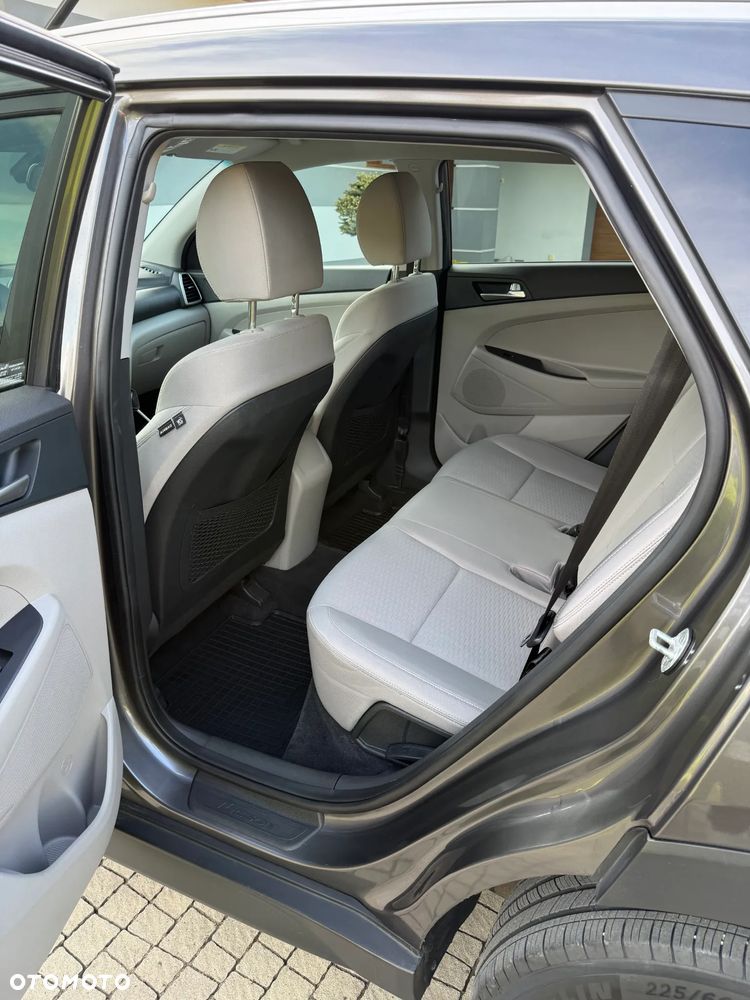 Hyundai Tucson - 10