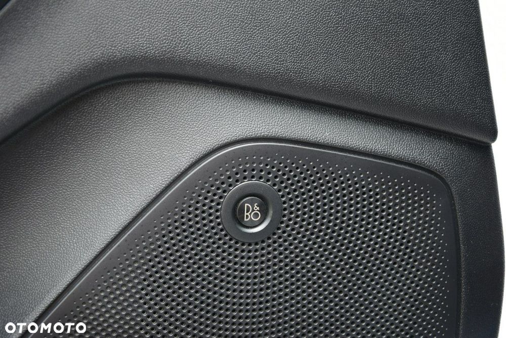 Ford Fiesta 1.5 EcoBoost S&S ST X - 28