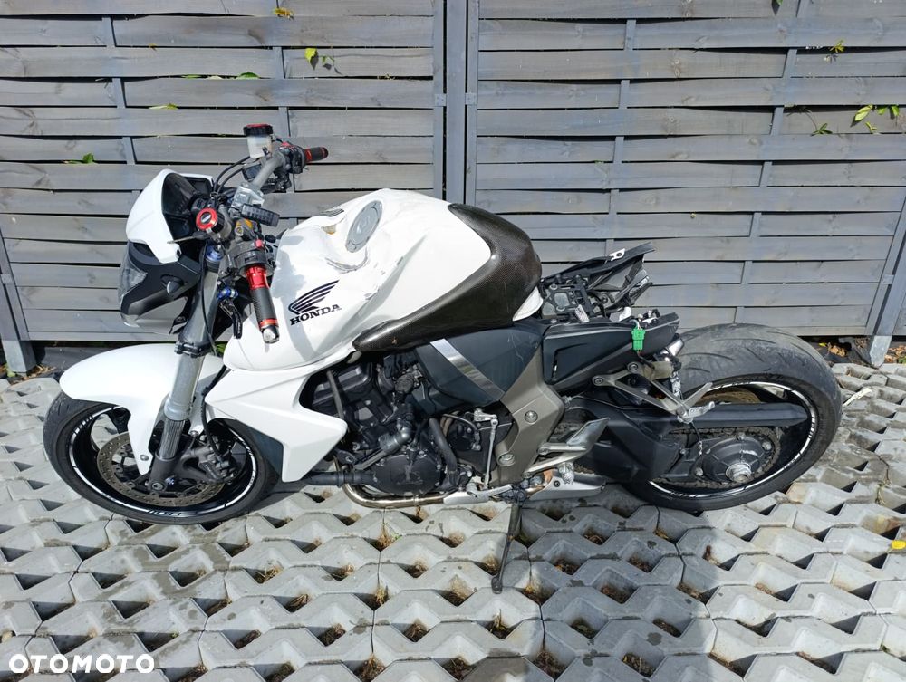 Honda CB - 8