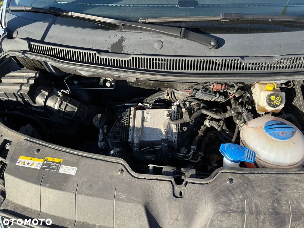 Volkswagen Transporter T6 - 10
