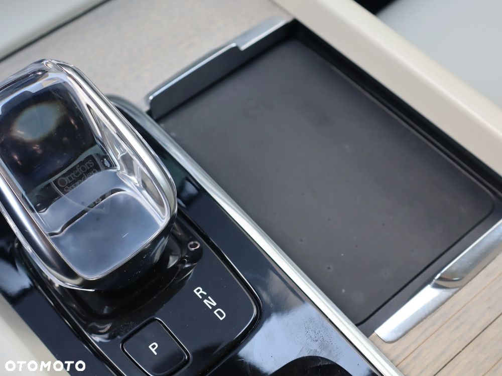 Volvo XC 60 B5 B AWD Inscription - 26