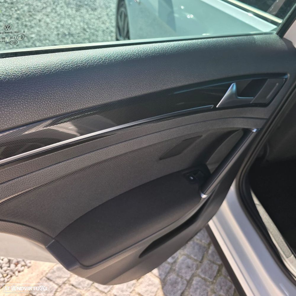 VW Golf 2.0 TSi GTi DSG - 31