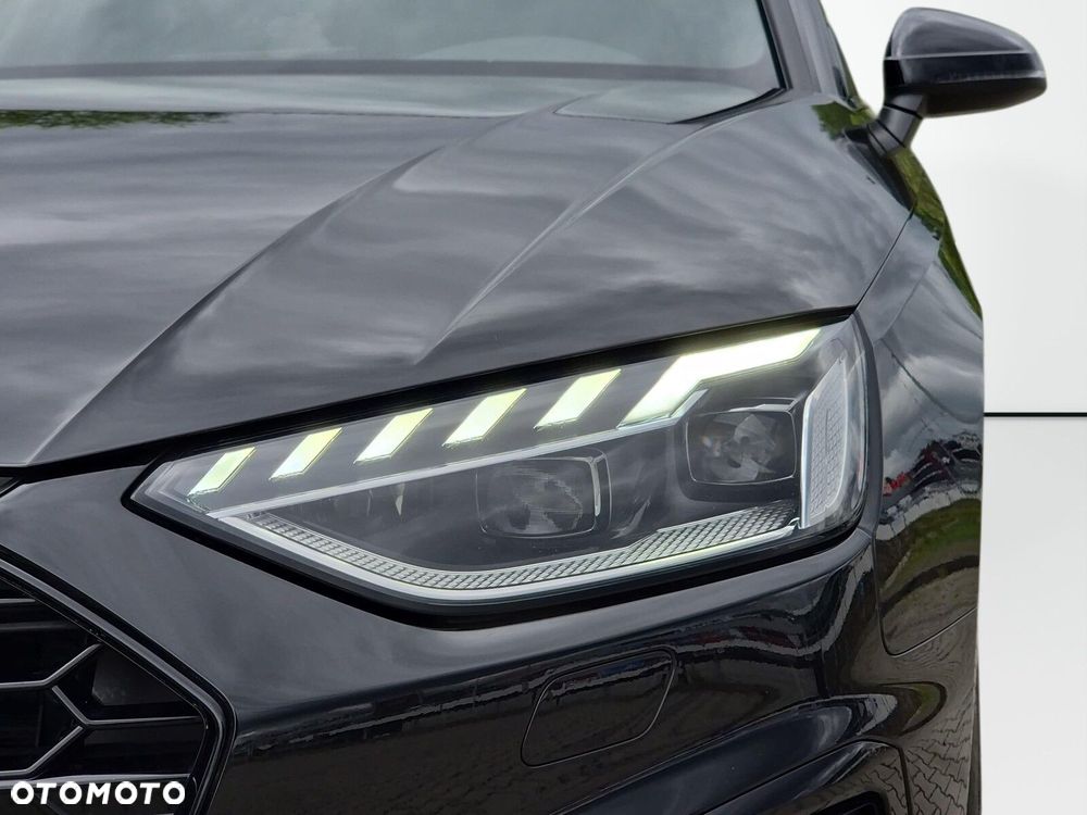 Audi A4 Limousine - 30
