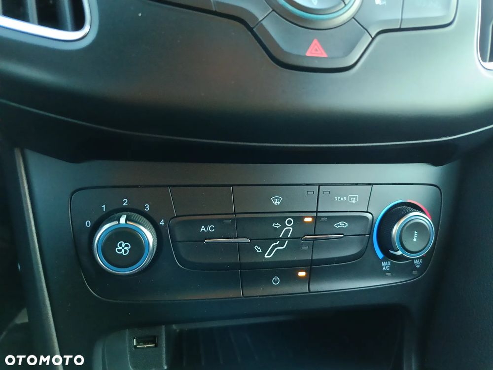 Ford Focus 1.0 EcoBoost Trend ASS - 14