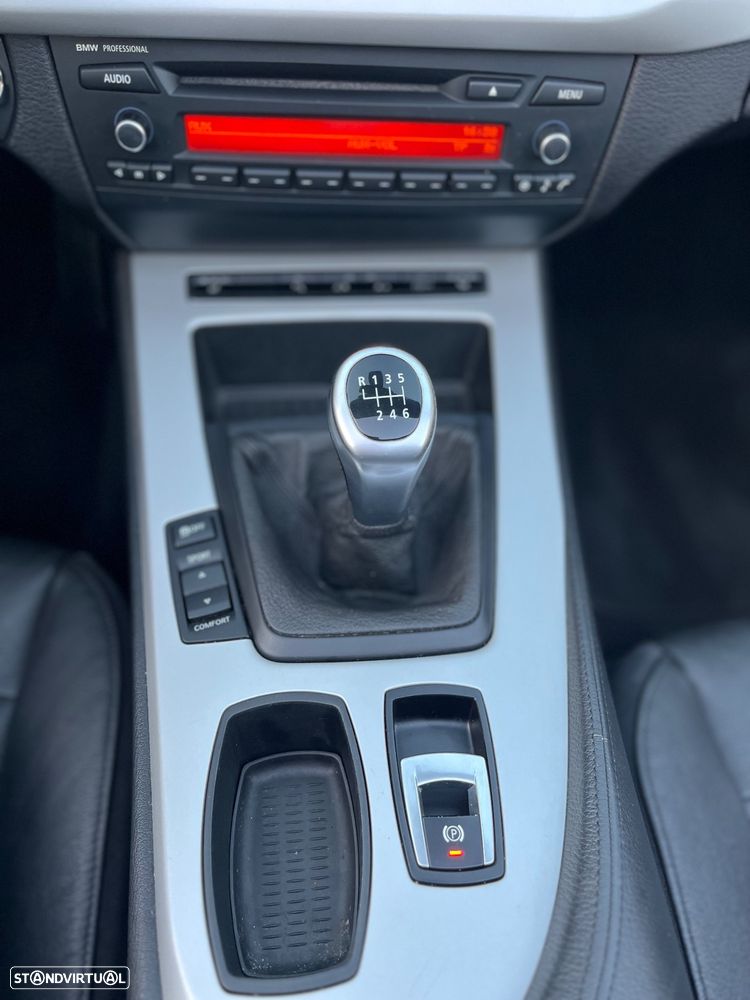 BMW Z4 sDrive20i - 23