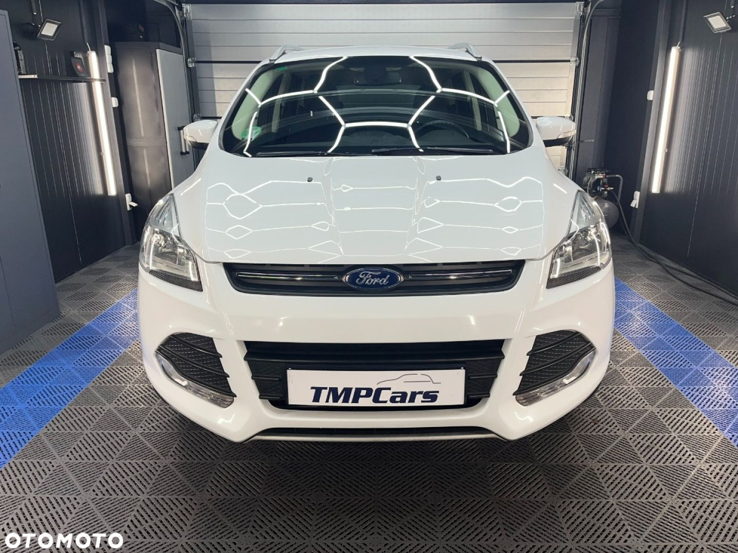 Ford Kuga - 3