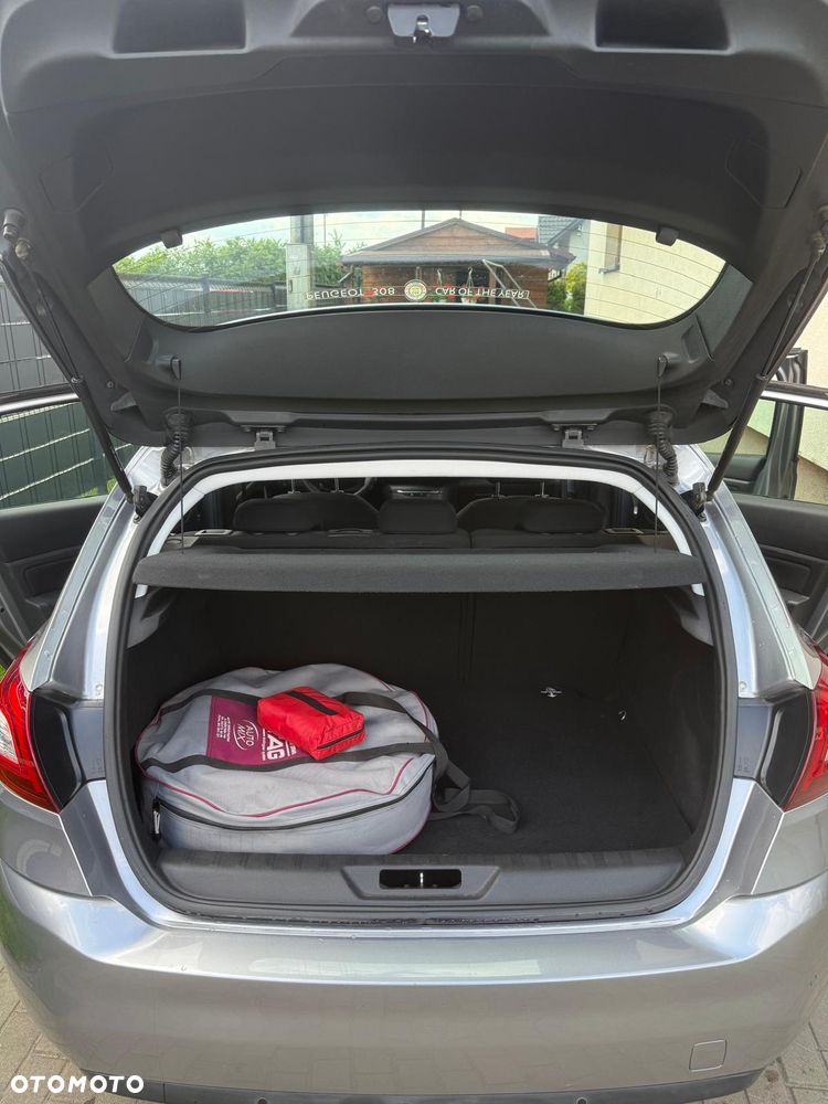 Peugeot 308 1.2 VTi/PureTech Access - 26