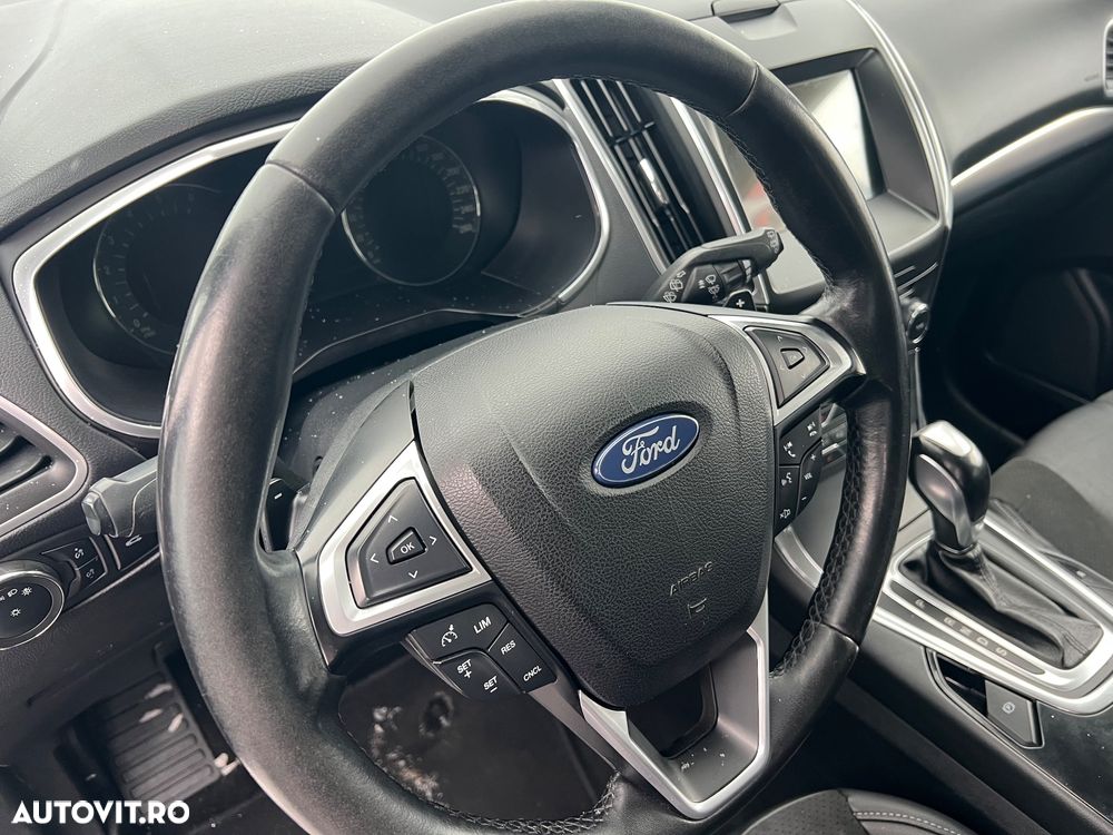 Ford S-Max 2.0 TDCi Powershift Titanium - 9