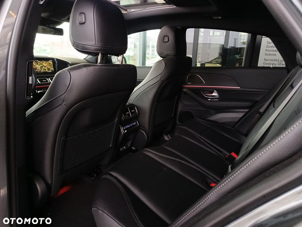 Mercedes-Benz GLE - 22