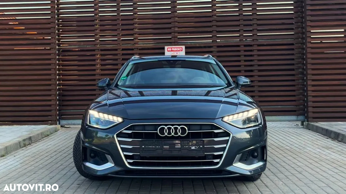 Audi A4 Avant 40 TDI S tronic design - 2