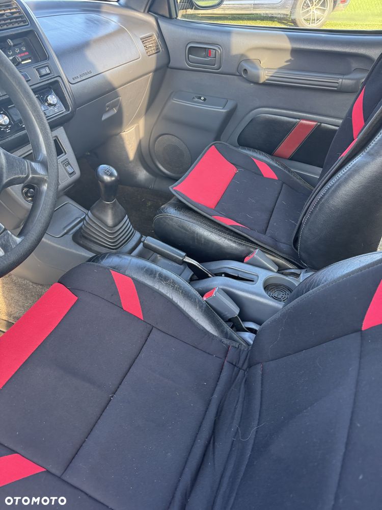 Toyota RAV4 - 7