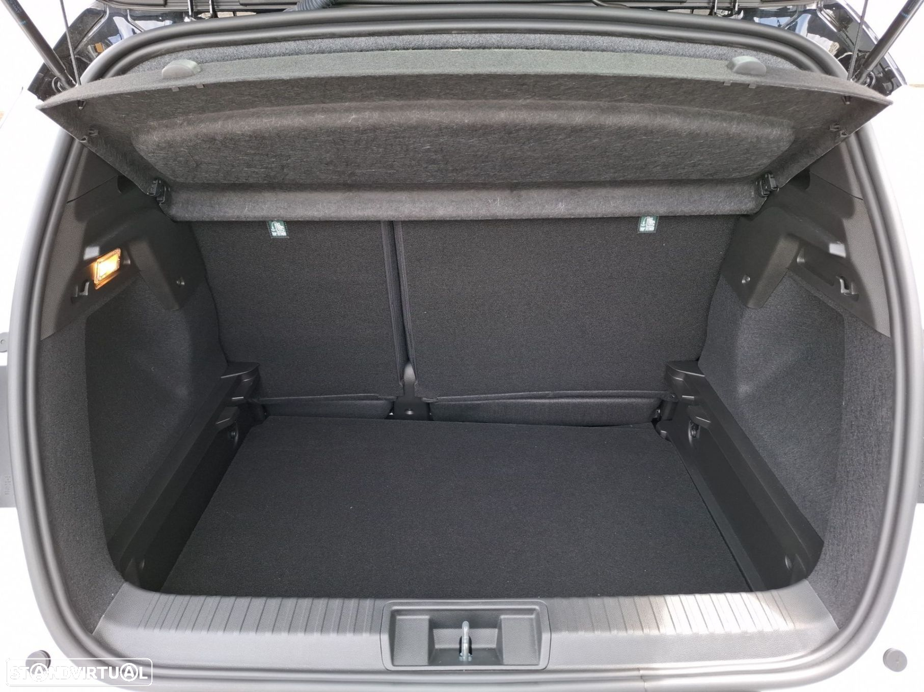 Renault Captur 1.0 TCe Techno - 25