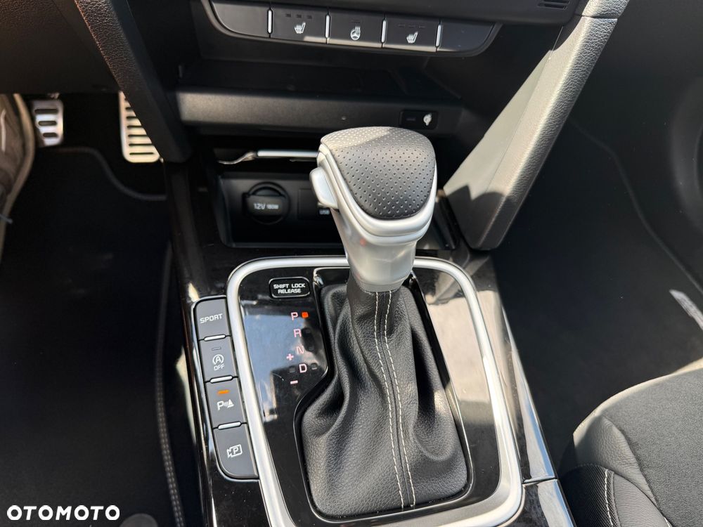 Kia Ceed 1.5 T-GDI DCT7 OPF GT Line - 12