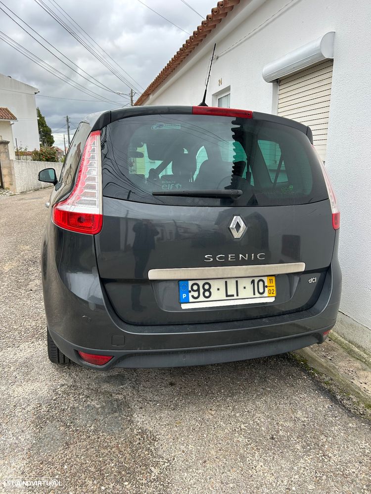 Renault Grand Scénic 1.5 dCi Bose Edition SS - 11