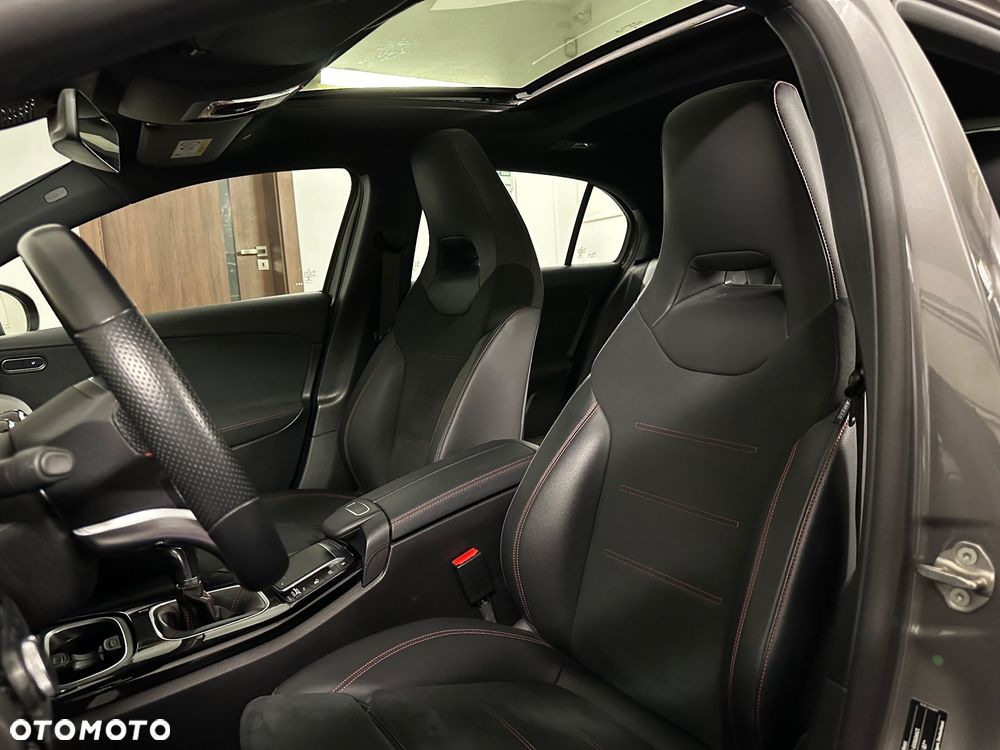 Mercedes-Benz Klasa A 180 AMG Line - 17