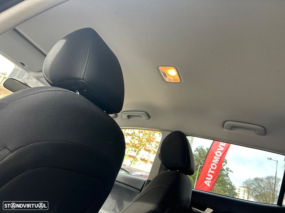 Kia Stonic 1.2 Dynamic - 24