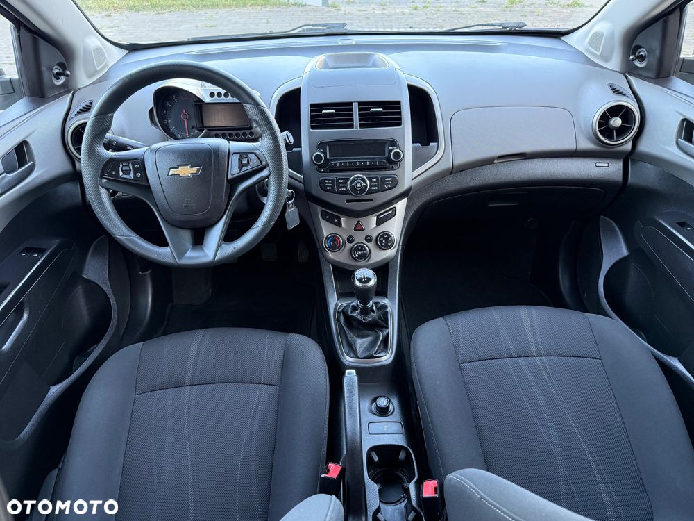 Chevrolet Aveo 1.2 LT+ - 21