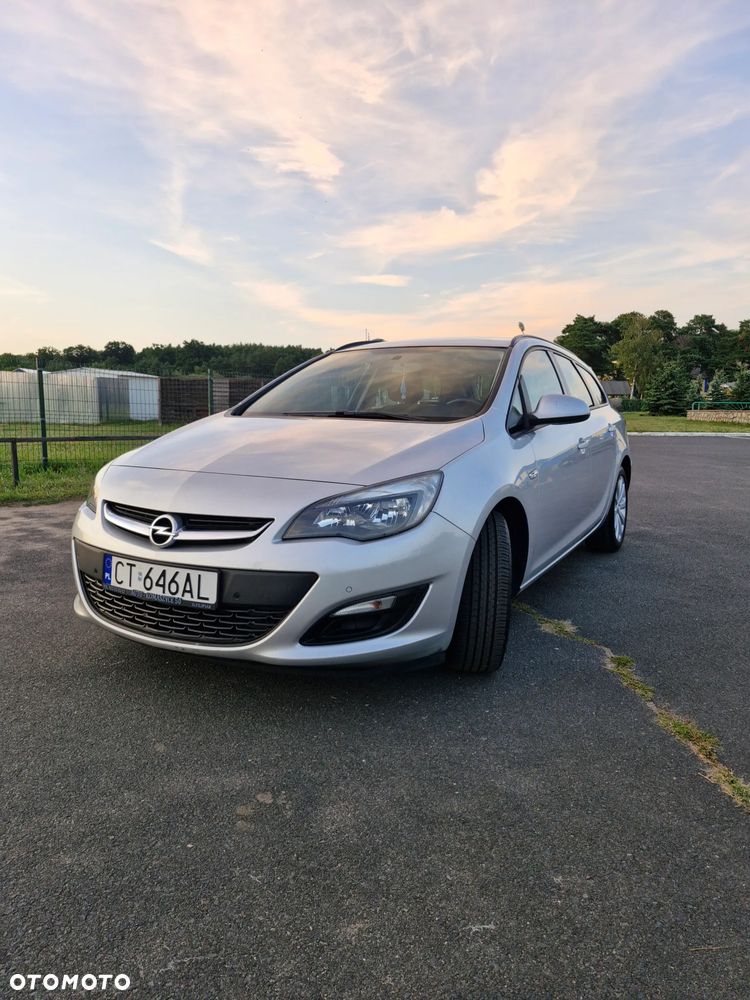 Opel Astra 1.4 T Sport EU6 - 8