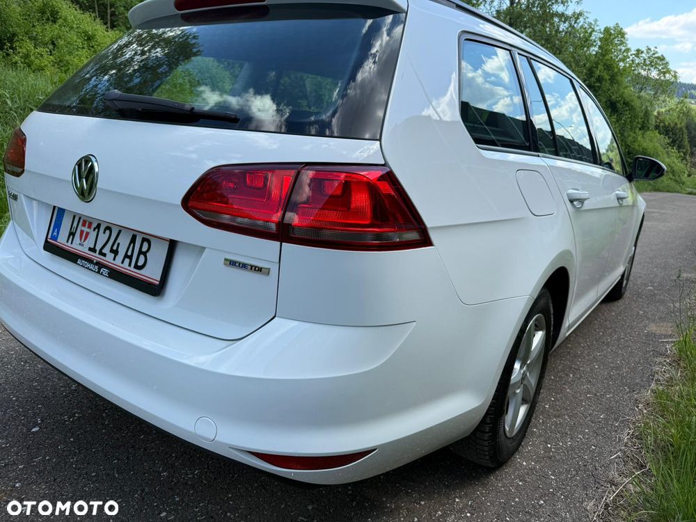 Volkswagen Golf 1.6 TDI BlueMotion Technology Lounge - 9