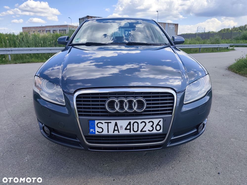 Audi A4 Limousine - 2