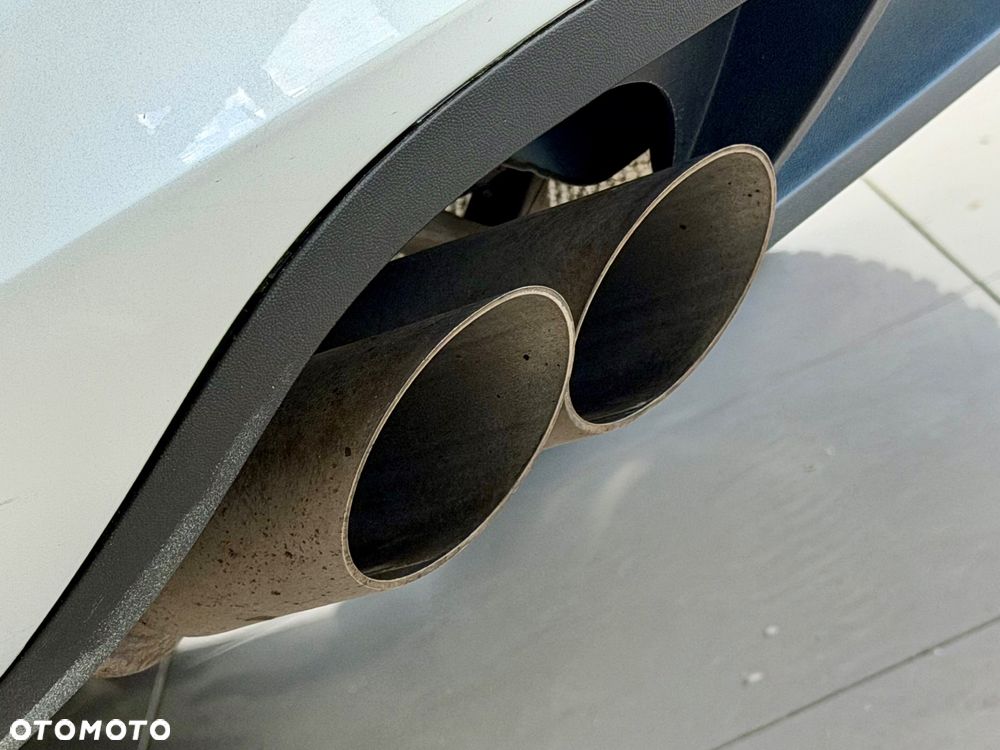 Volkswagen Passat 2.0 TDI Highline DSG - 13