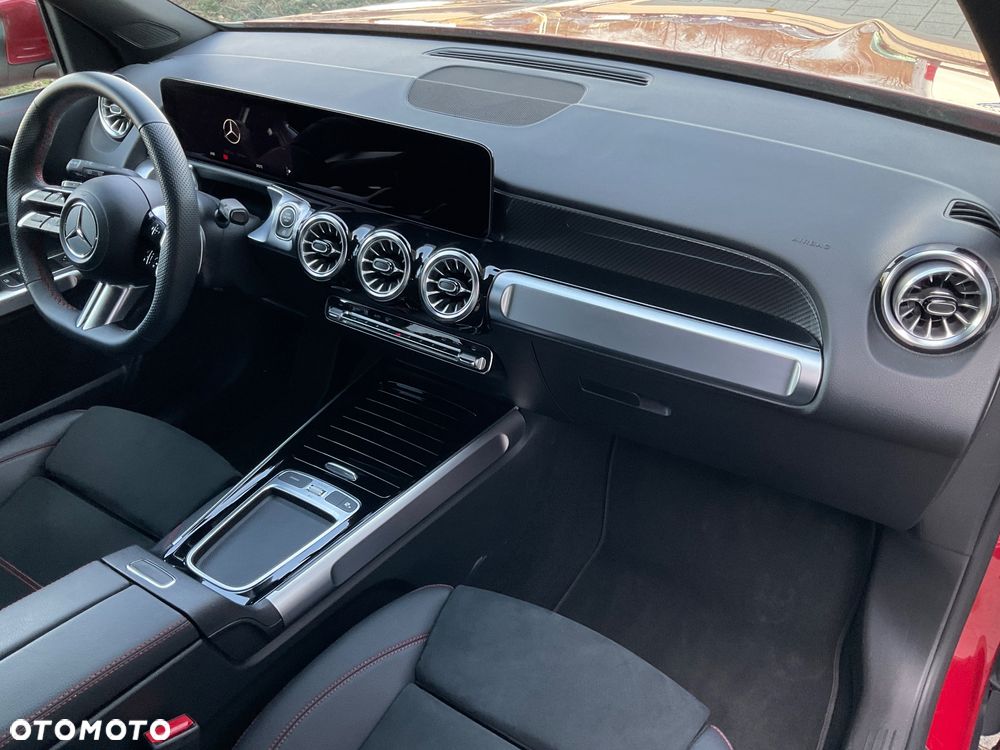 Mercedes-Benz GLB 200 d AMG Line 8G-DCT - 13