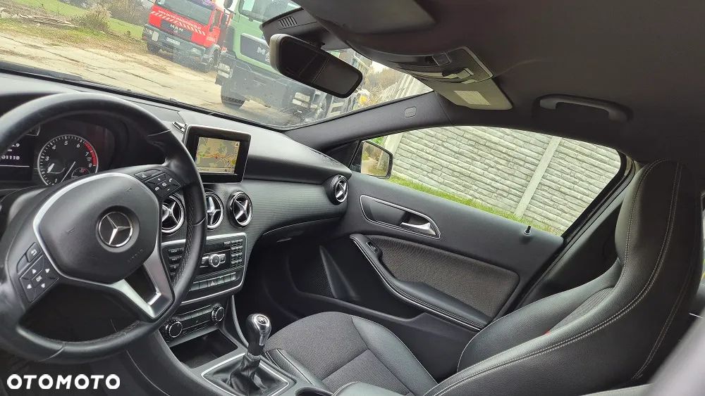 Mercedes-Benz Klasa A 180 (BlueEFFICIENCY) Urban - 10