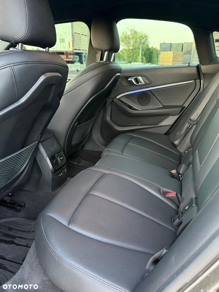 BMW Seria 2 - 12