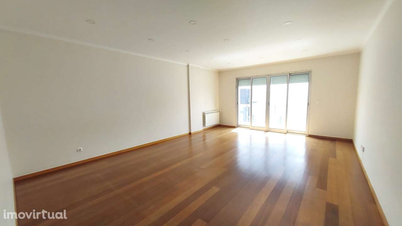 Apartamento T3 centro de Fátima - Grande imagem: 3/22