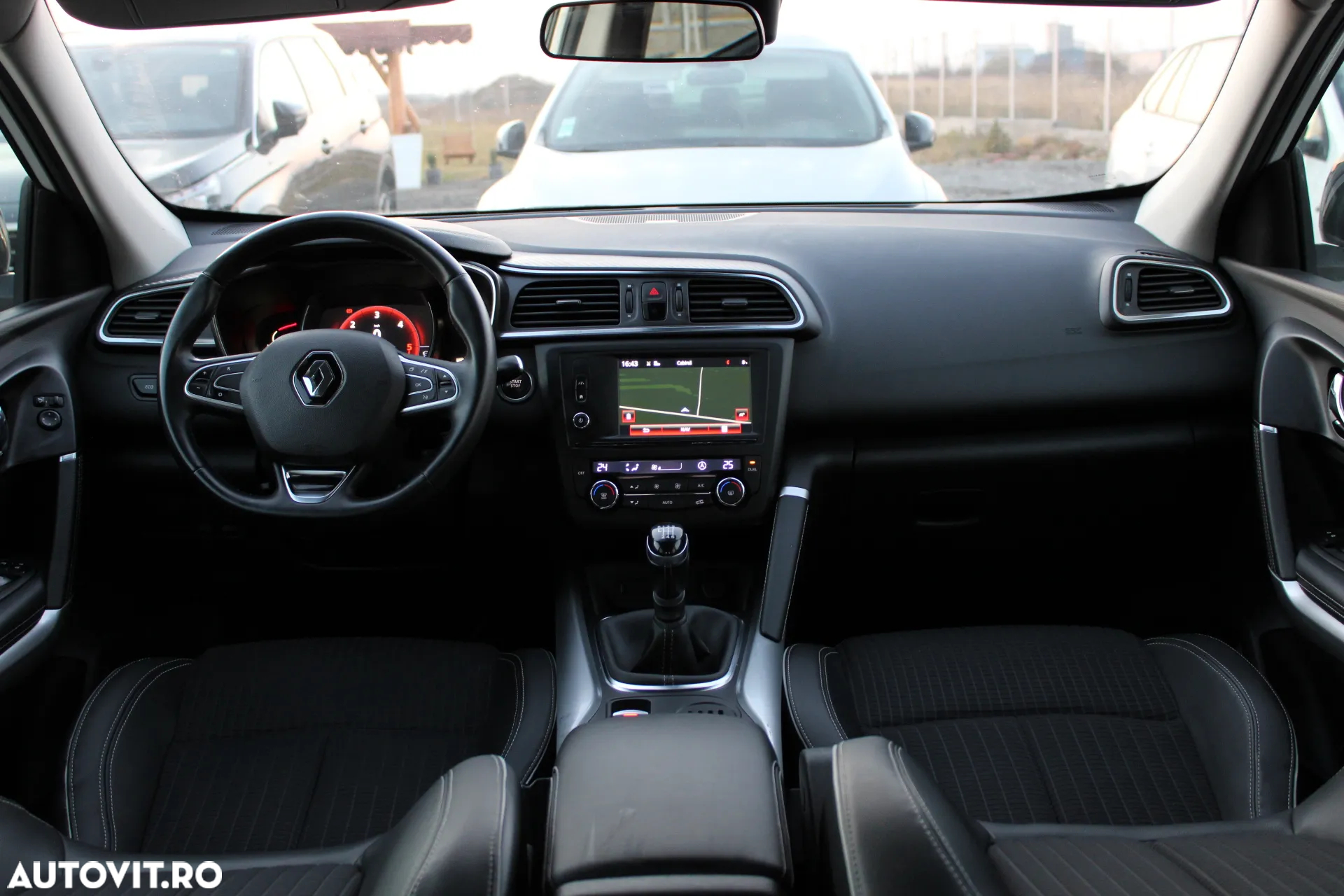 Renault Kadjar Energy dCi 130 Bose Edition - 9